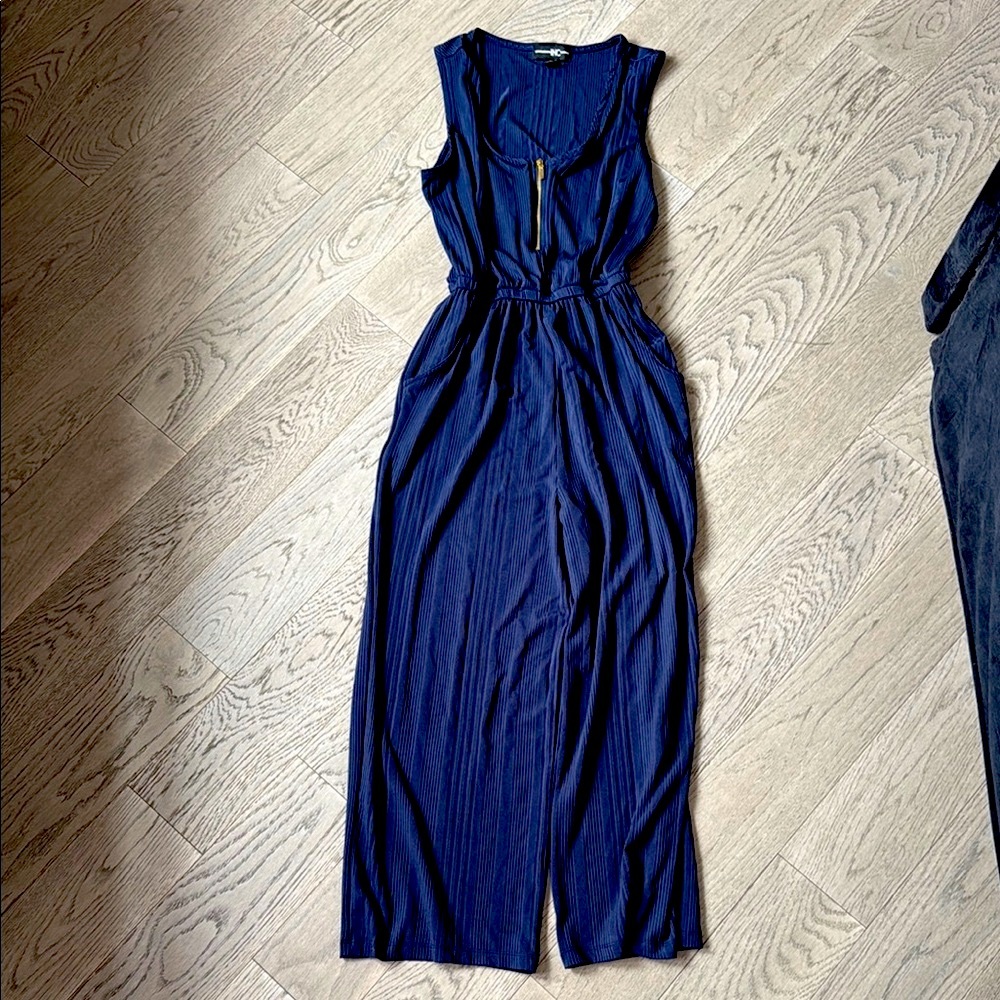 Classic Blue Sleeveless Jumpsuit with Relaxed Fit